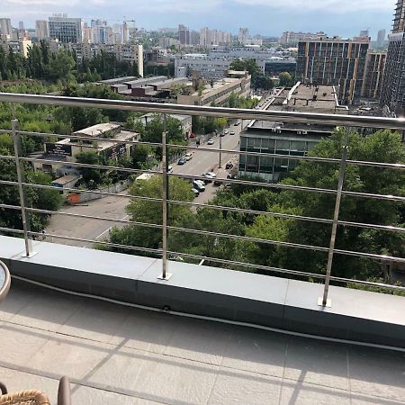 Аренда Апартаментов В Центре Киева Kiew Exterior foto